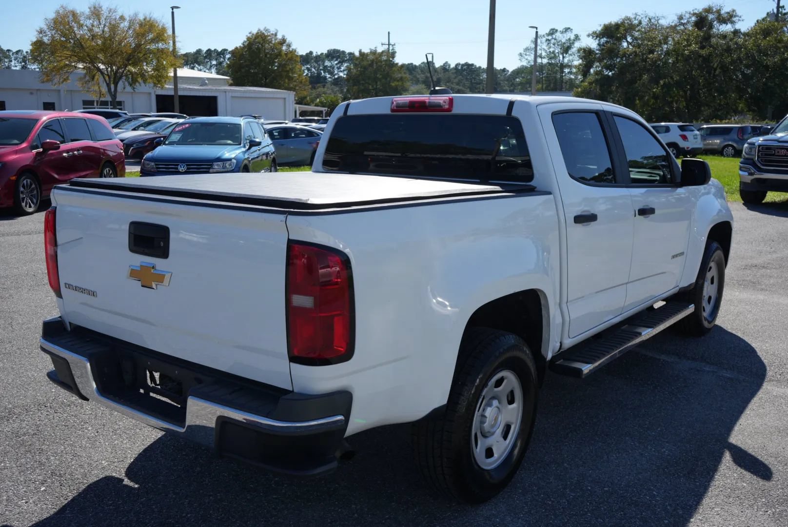 Used 2019 Chevrolet Colorado W/T RWD image 5