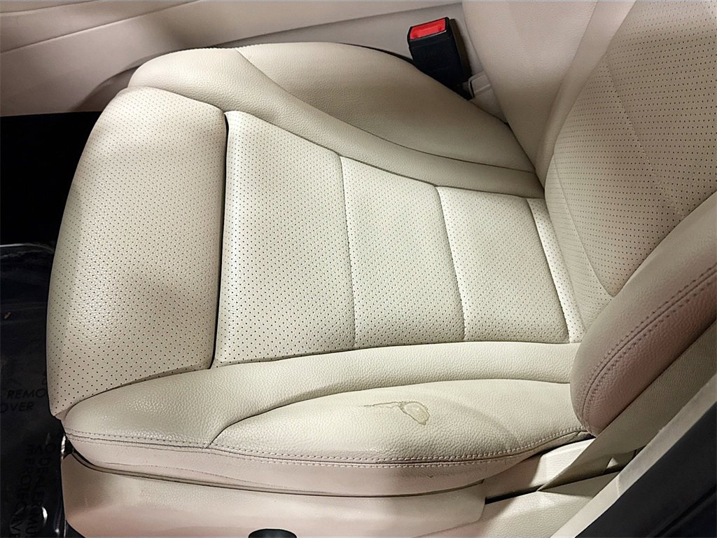 Used 2021 Mercedes-Benz GLC 300 4MATIC image 18