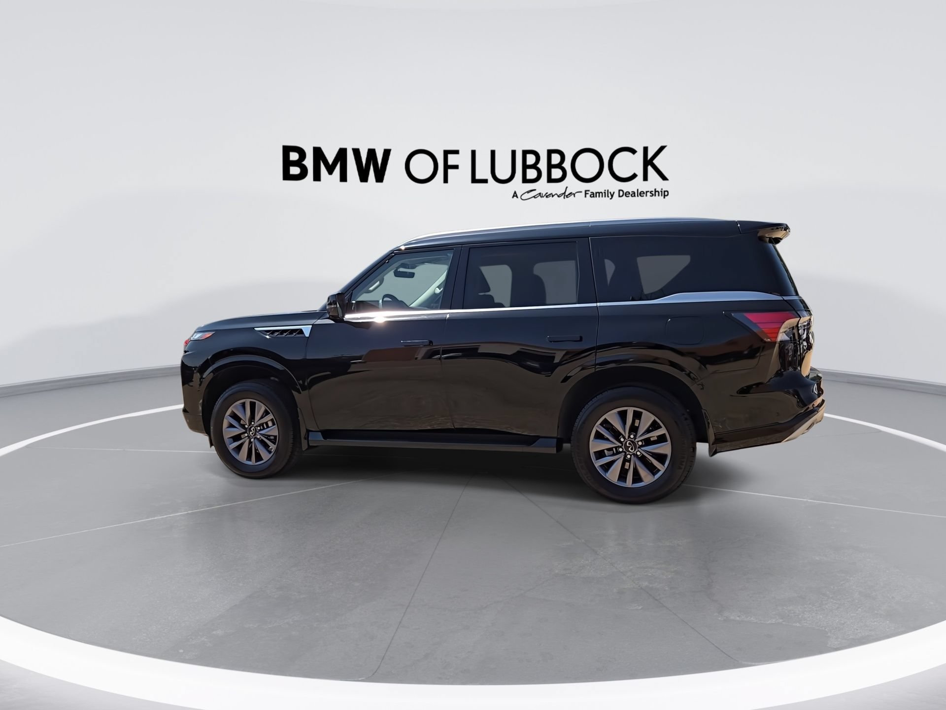Used 2026 INFINITI QX80 Pure w/ Cargo Package RWD image 6