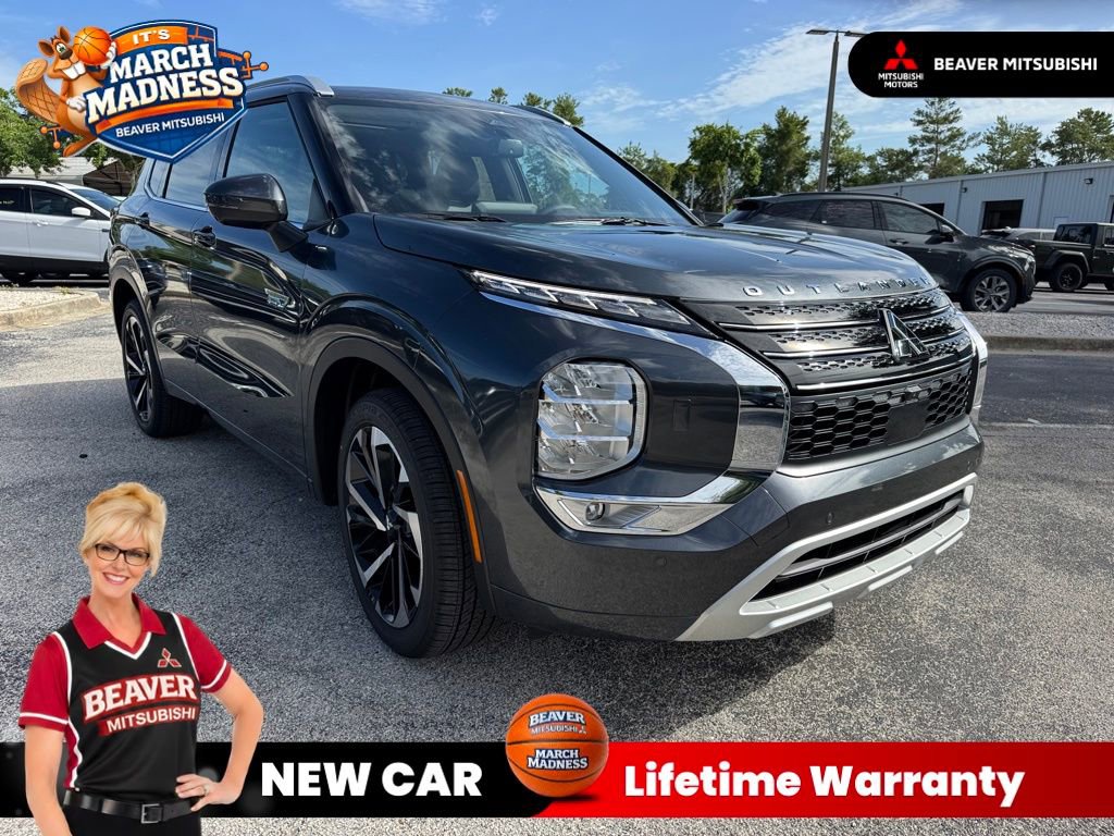 New 2025 Mitsubishi Outlander SEL image 1