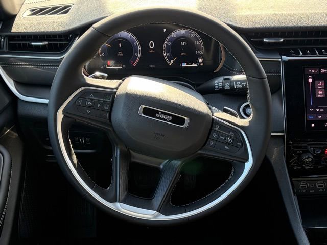 New 2025 Jeep Grand Cherokee Altitude w/ Trailer Tow Package image 35