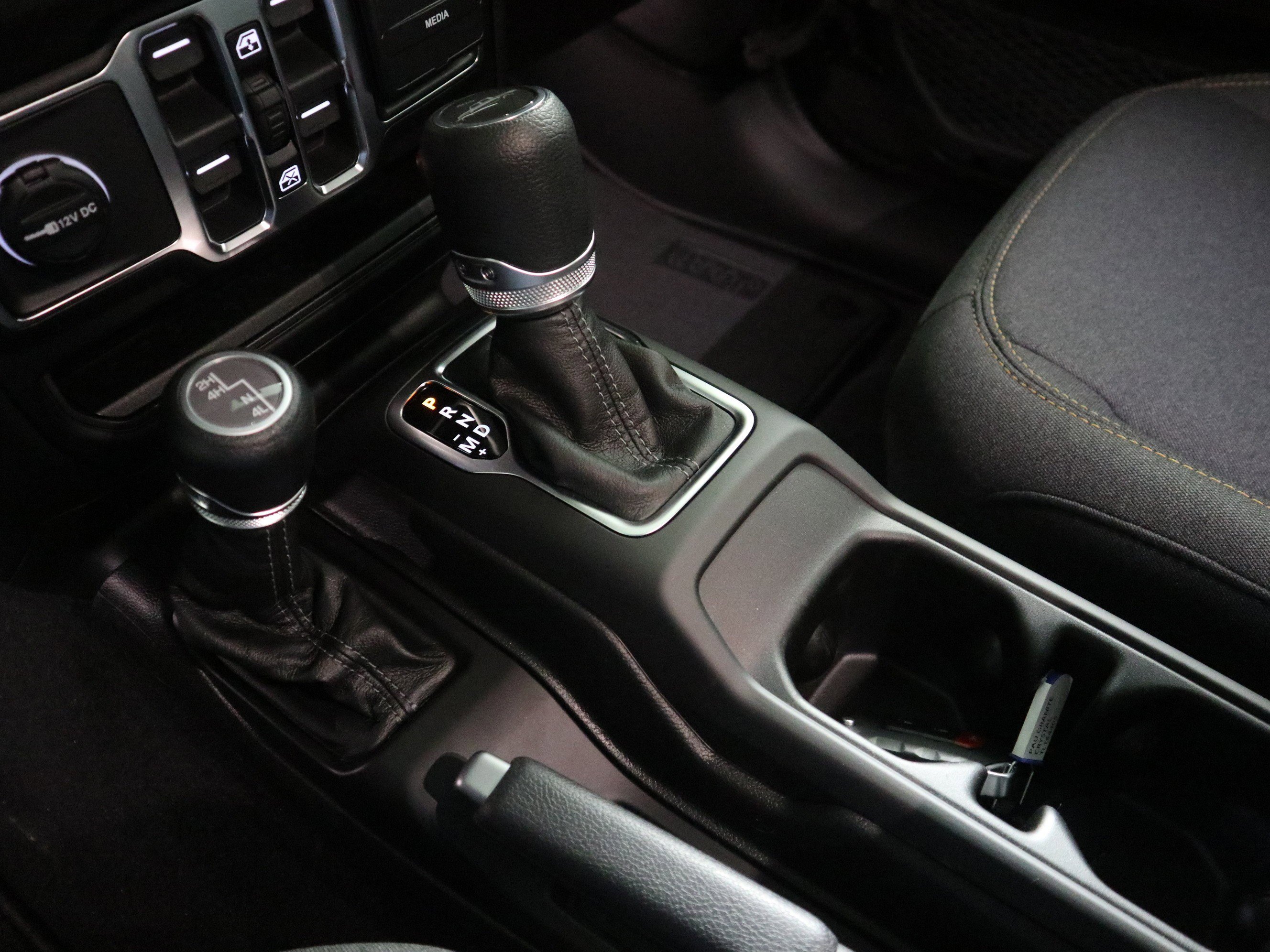 New 2026 Jeep Gladiator Sport AWD/4WD image 27