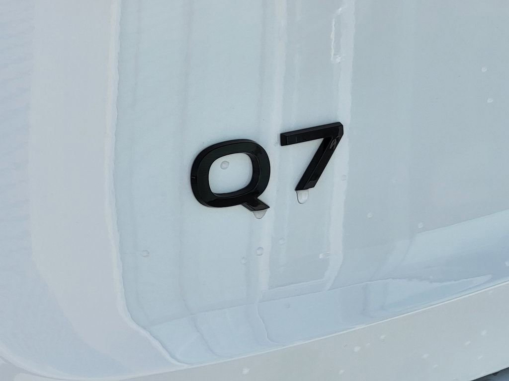 New 2026 Audi Q7 2.0T Premium image 11