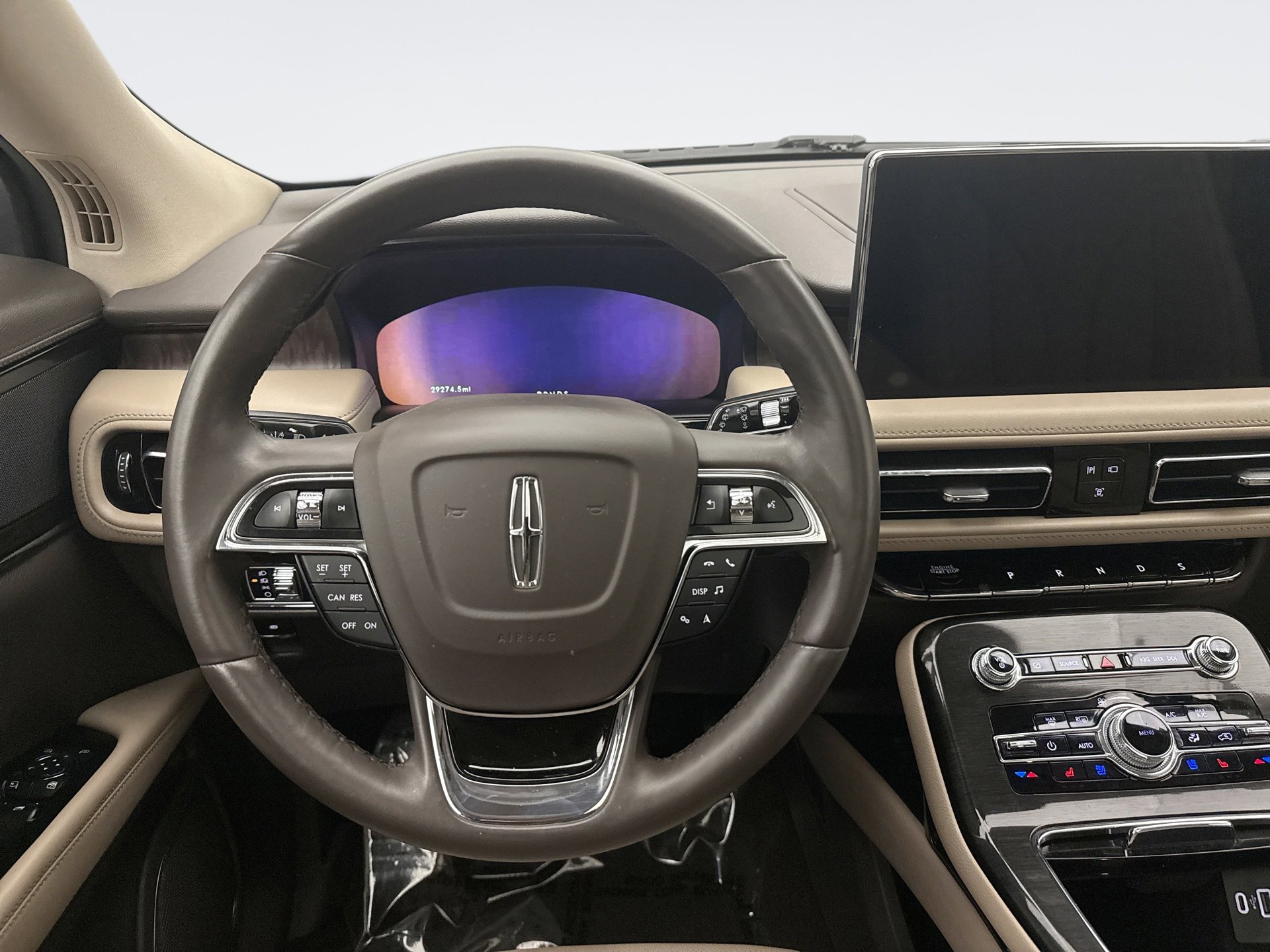 Used 2023 Lincoln Nautilus Reserve AWD/4WD image 12