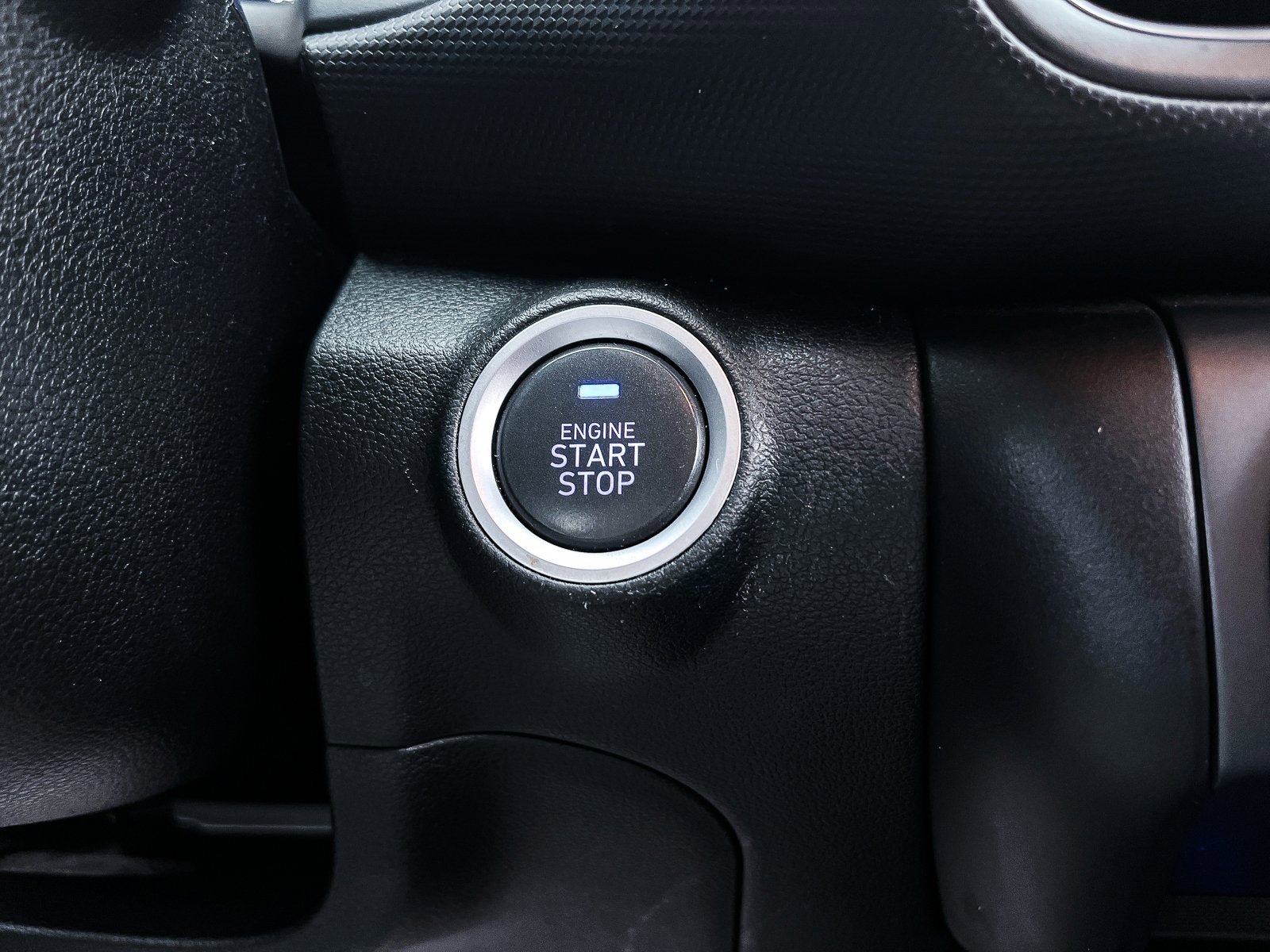 Used 2023 Hyundai Kona SEL image 19