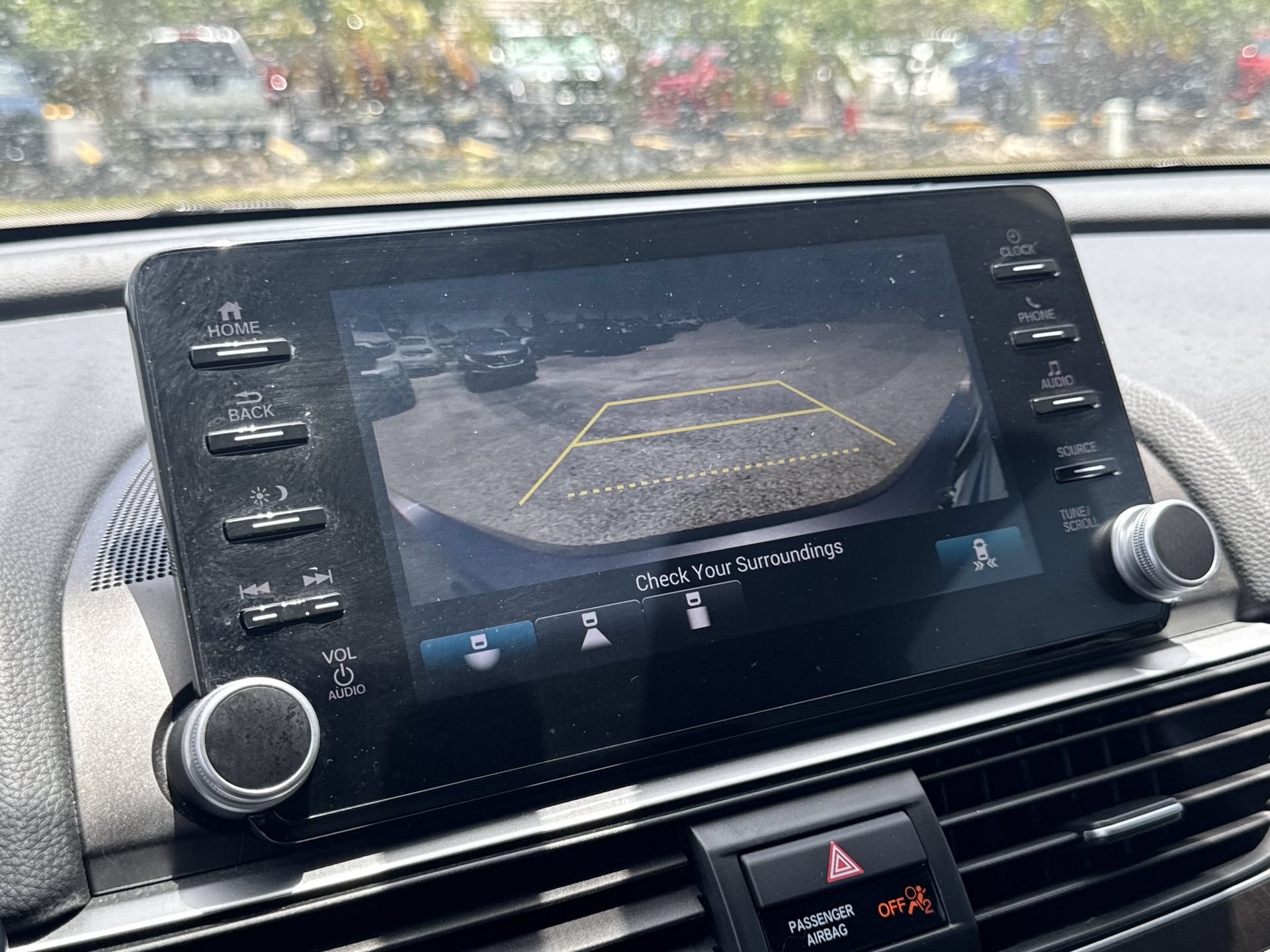 Used 2018 Honda Accord EX image 24