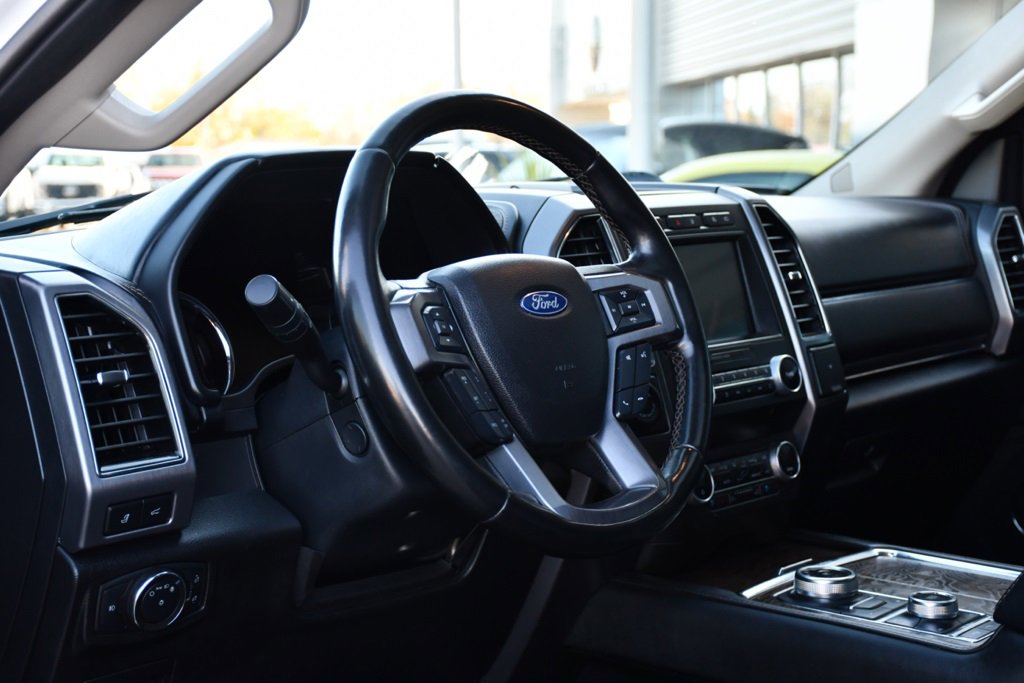 Used 2021 Ford Expedition Max Platinum image 11