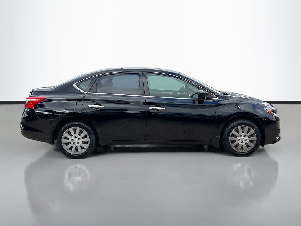 Used 2019 Nissan Sentra S image 4