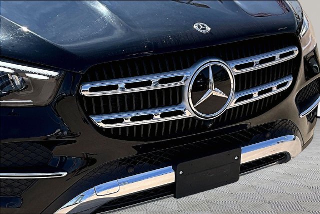 Used 2025 Mercedes-Benz GLE 350 4MATIC image 30