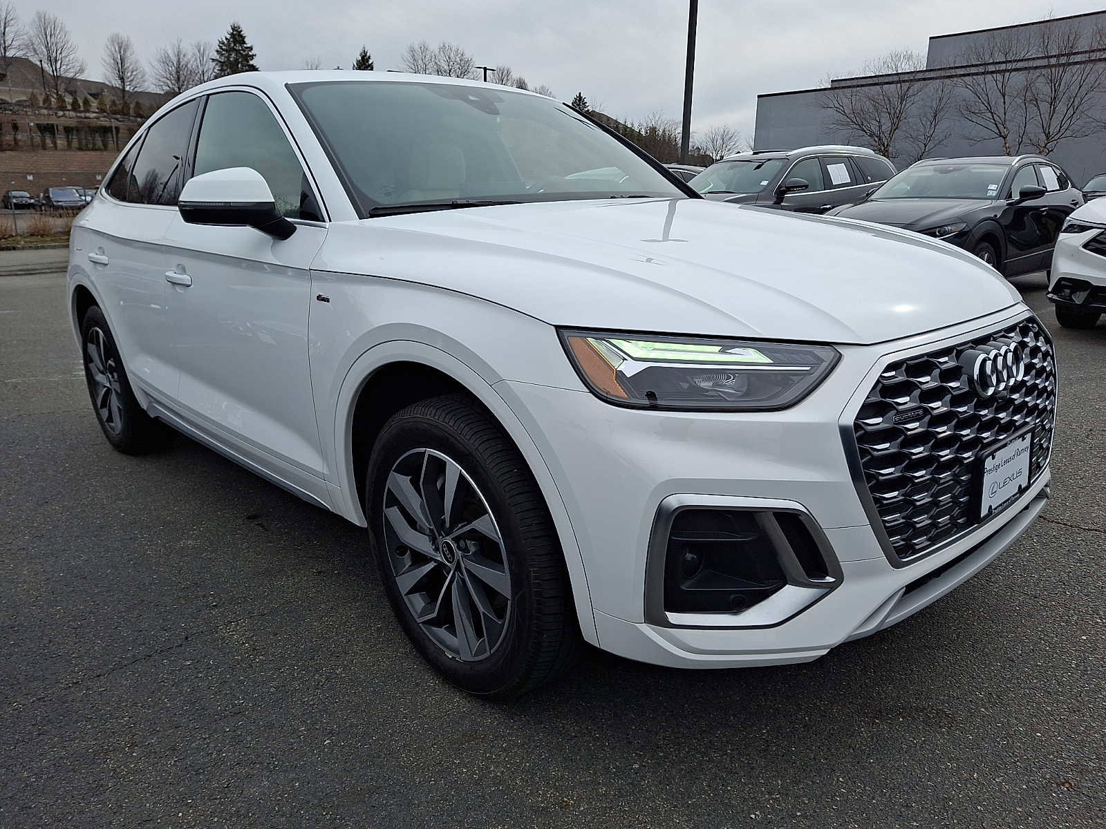 Used 2022 Audi Q5 2.0T Premium image 3