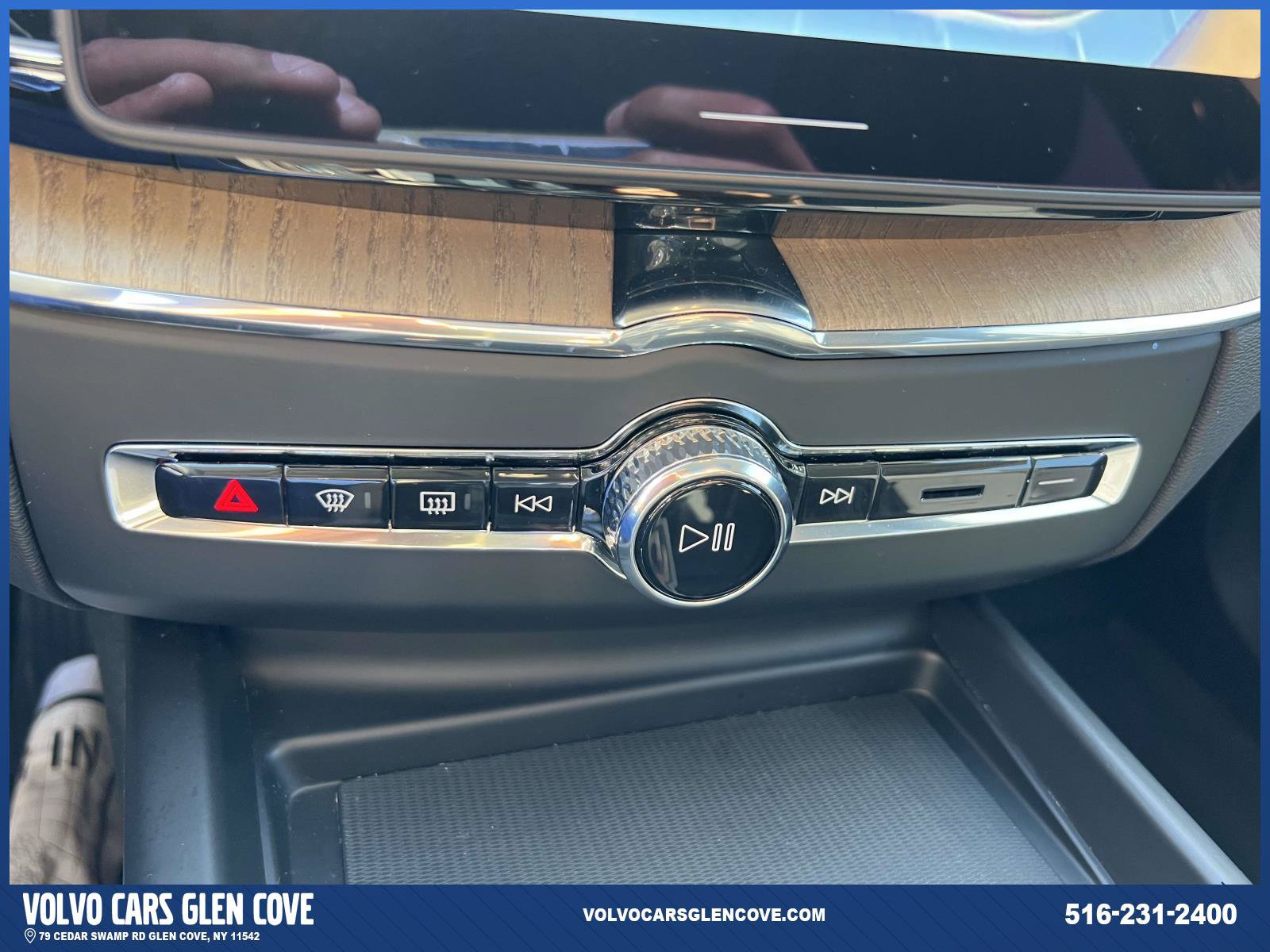 Certified 2026 Volvo XC60 B5 Plus w/ Protection Package Premier AWD/4WD image 28
