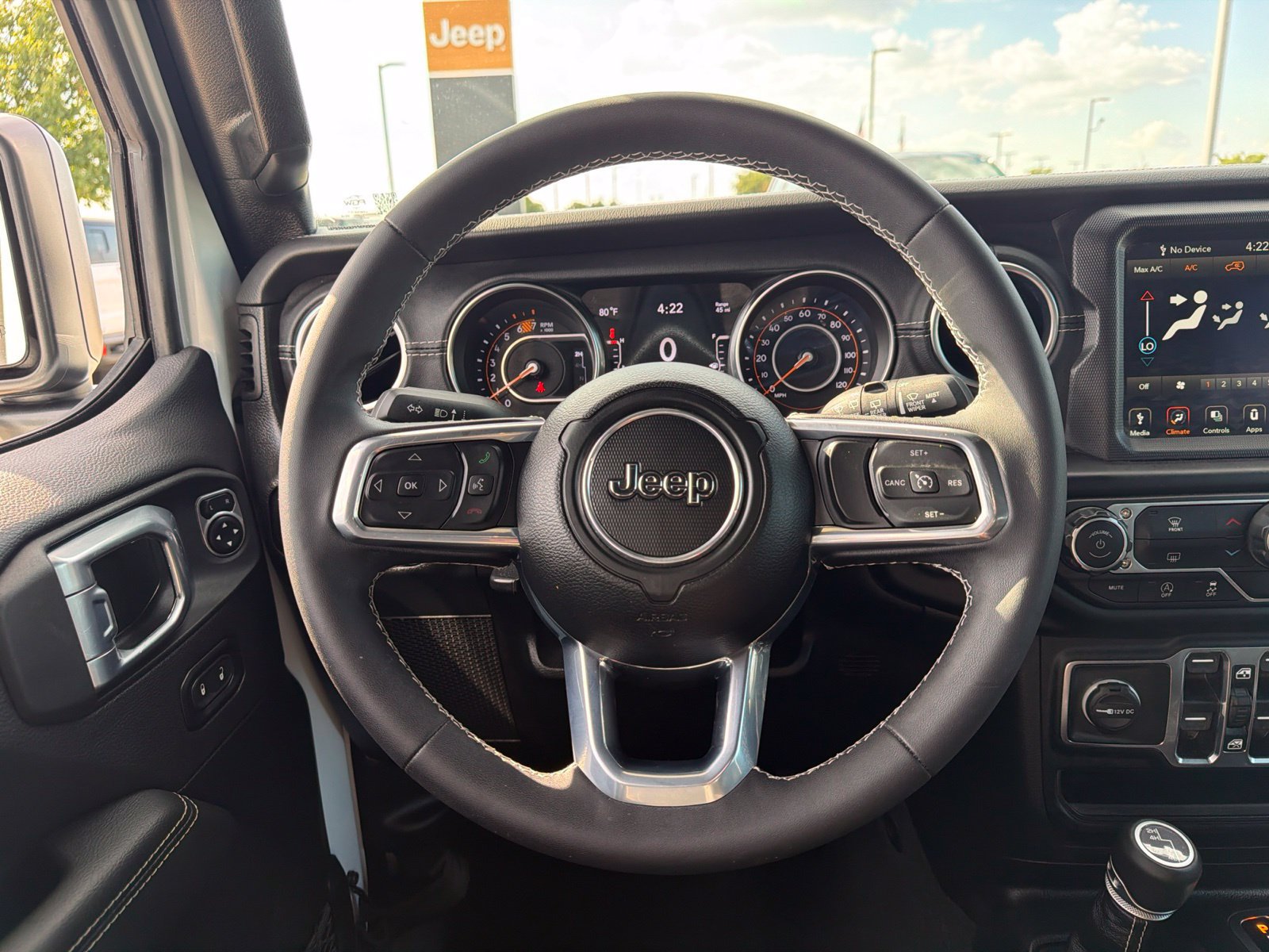 Used 2023 Jeep Wrangler Unlimited Sahara w/ Safety Group AWD/4WD image 20