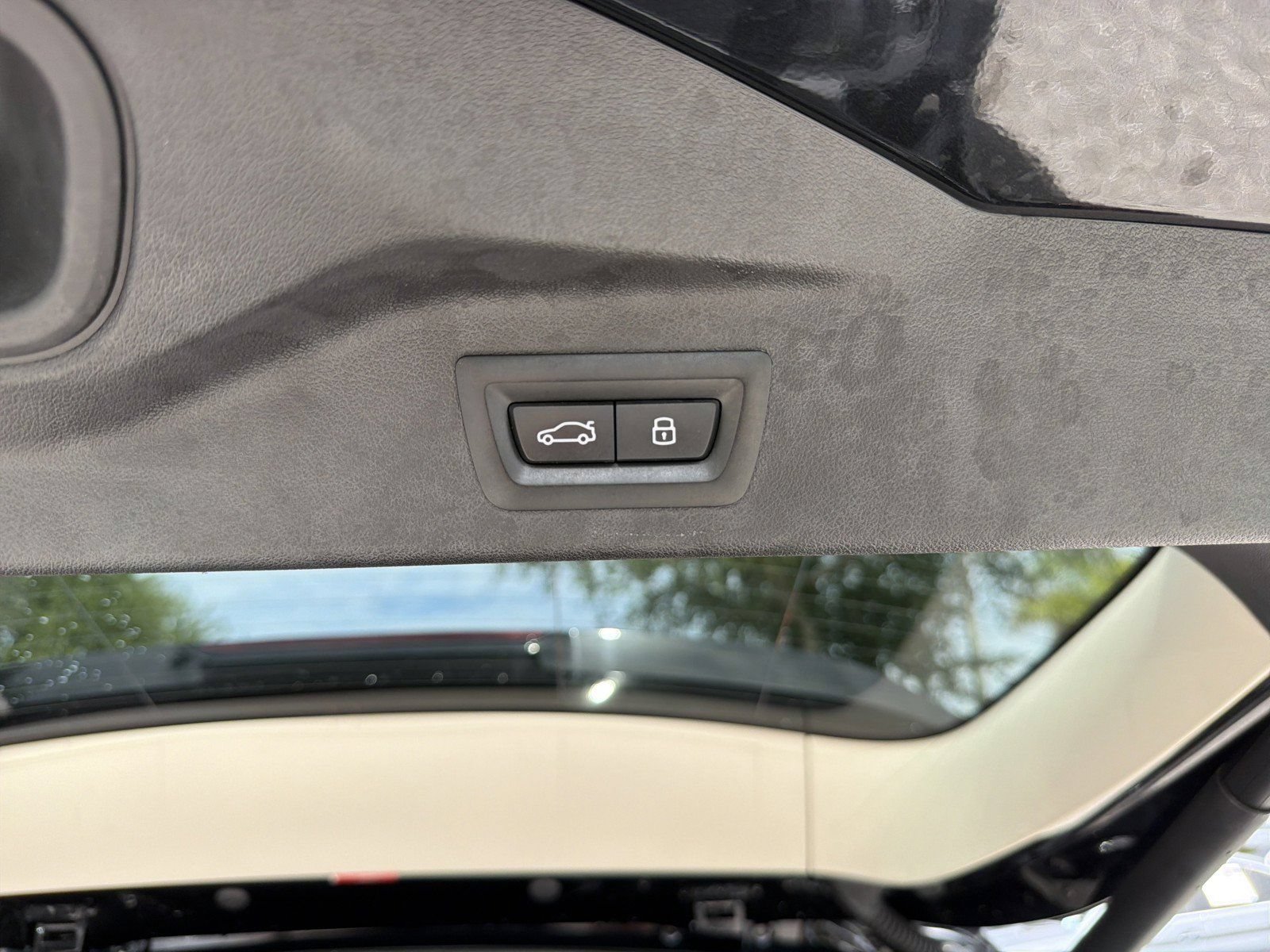 Used 2024 BMW X7 xDrive40i AWD/4WD image 13