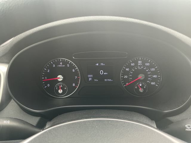 Used 2020 Kia Sorento LX AWD/4WD image 16