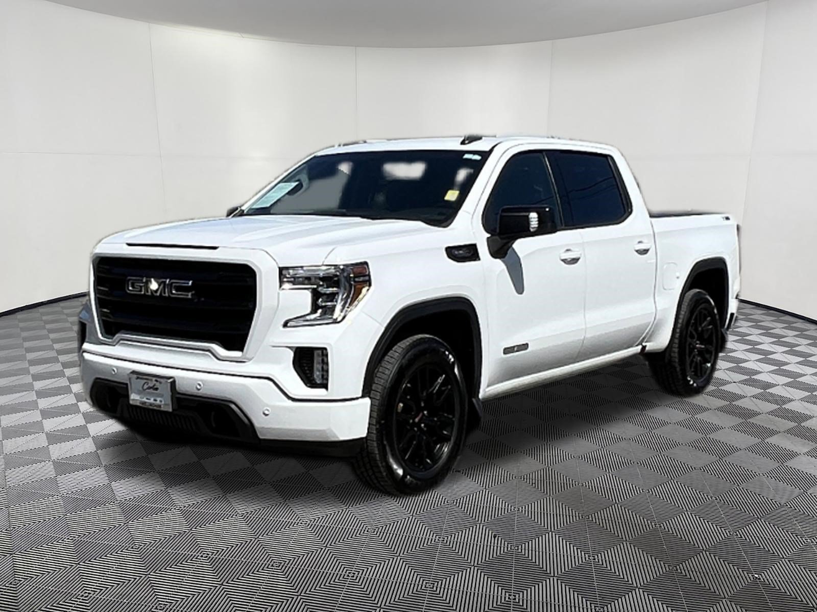 Used 2022 GMC Sierra 1500 Elevation AWD/4WD image 3