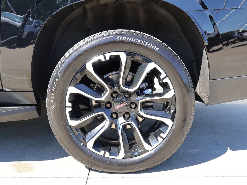 Certified 2025 GMC Yukon XL Elevation AWD/4WD image 48