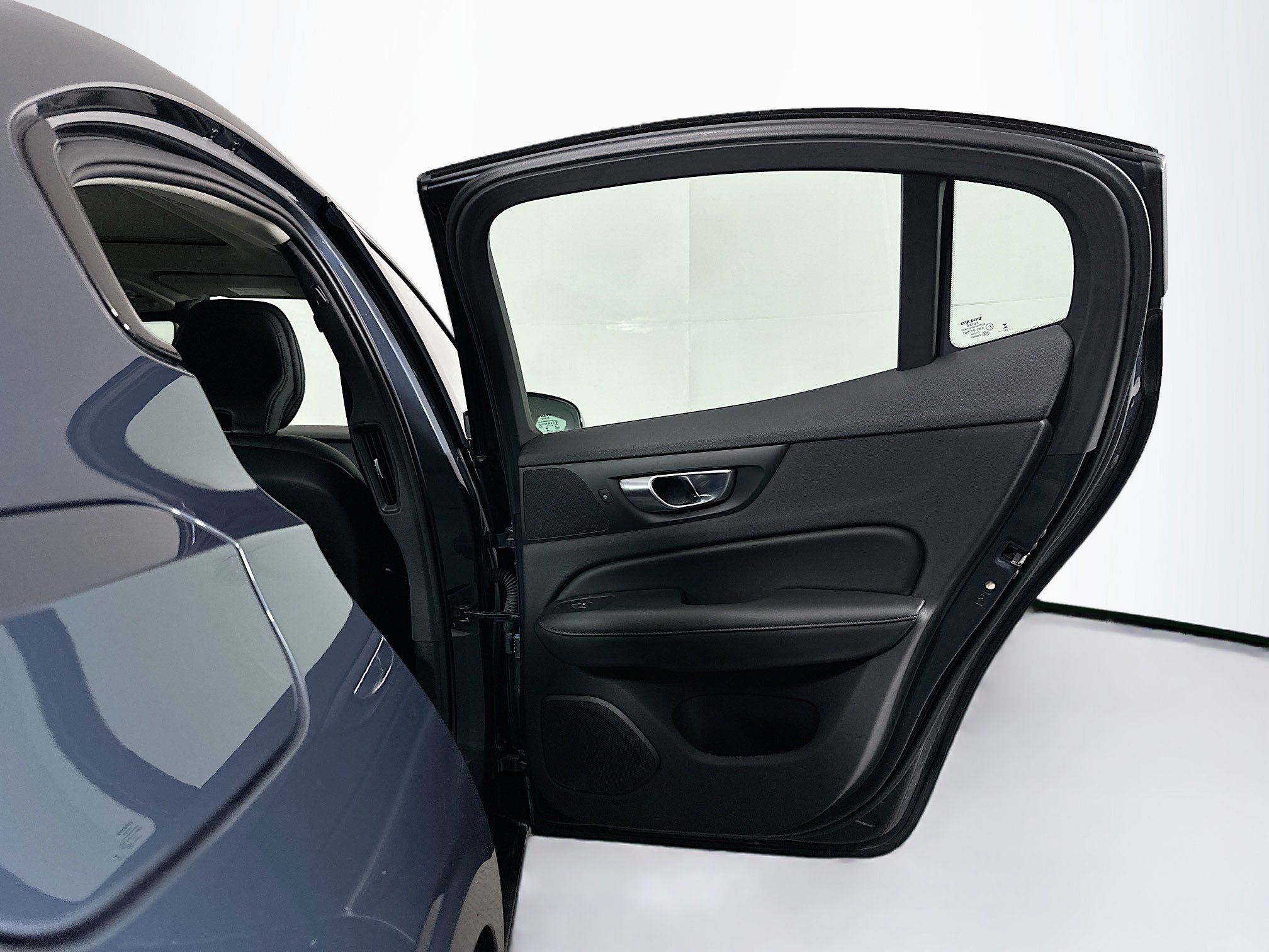 Used 2024 Volvo S60 B5 Core FWD image 29