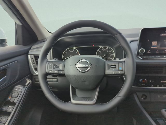 New 2026 Nissan Rogue SV image 25