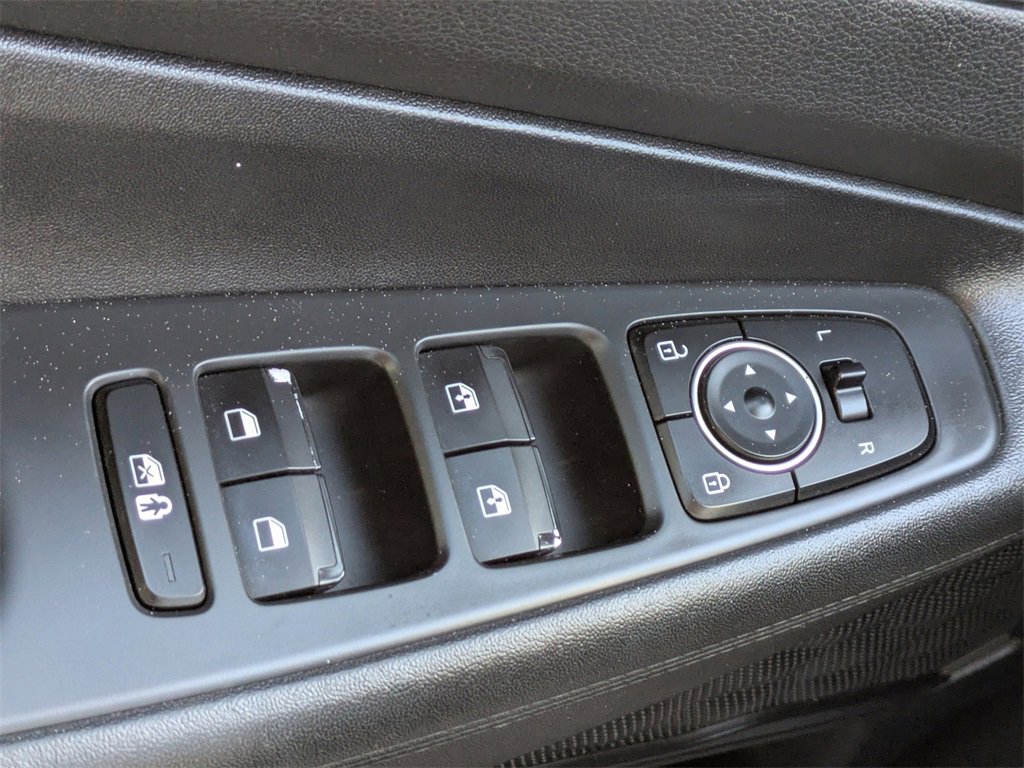 Used 2022 Hyundai Santa Fe SEL image 25