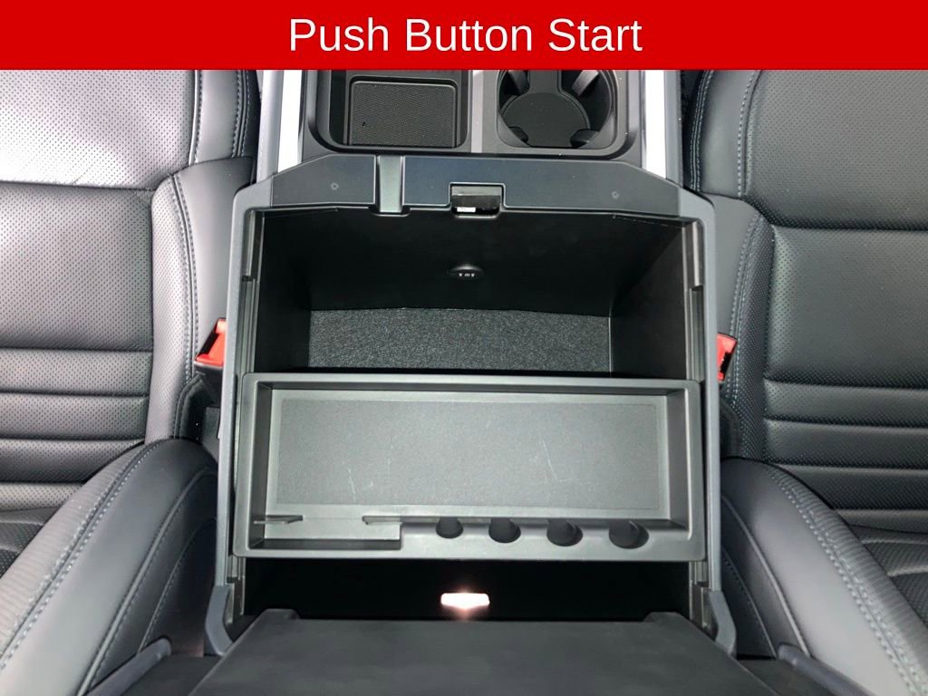 Used 2025 Ford F350 Platinum image 12