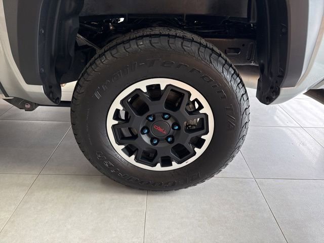 Used 2024 Toyota Tacoma TRD Off-Road image 13