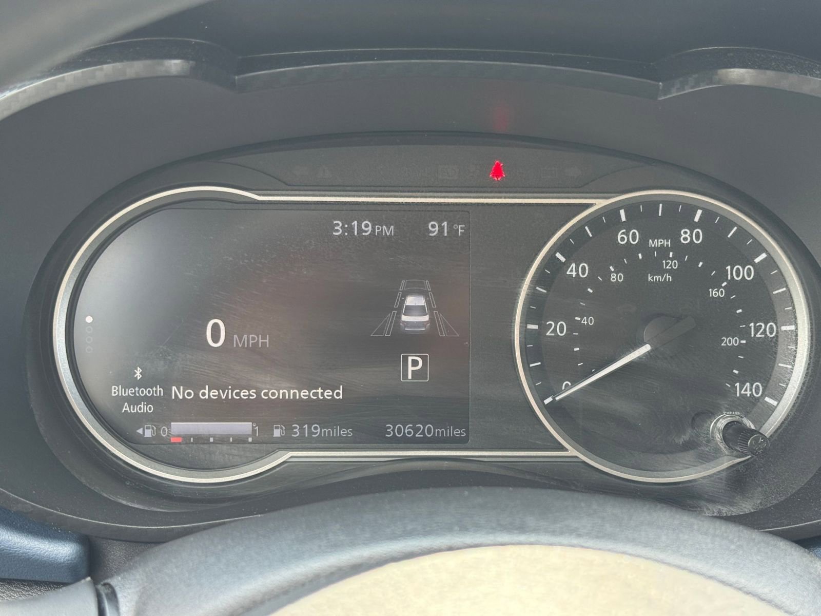 Used 2025 Nissan Versa SV image 36