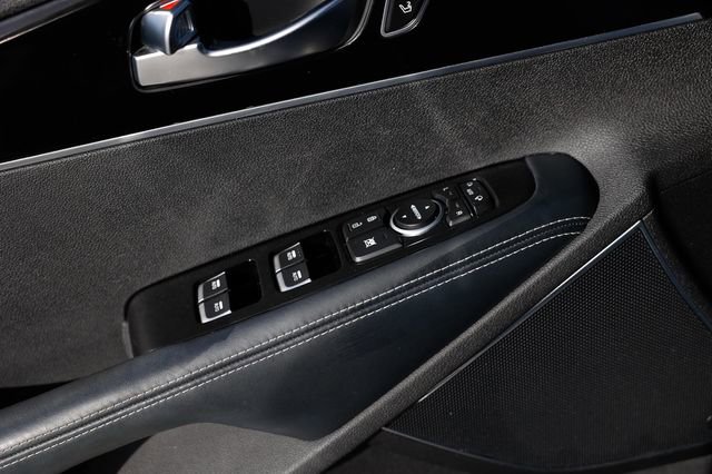 Used 2017 Kia Sorento SX image 54