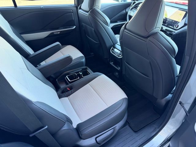 Used 2025 Lexus TX 500h AWD w/ Technology Package image 10