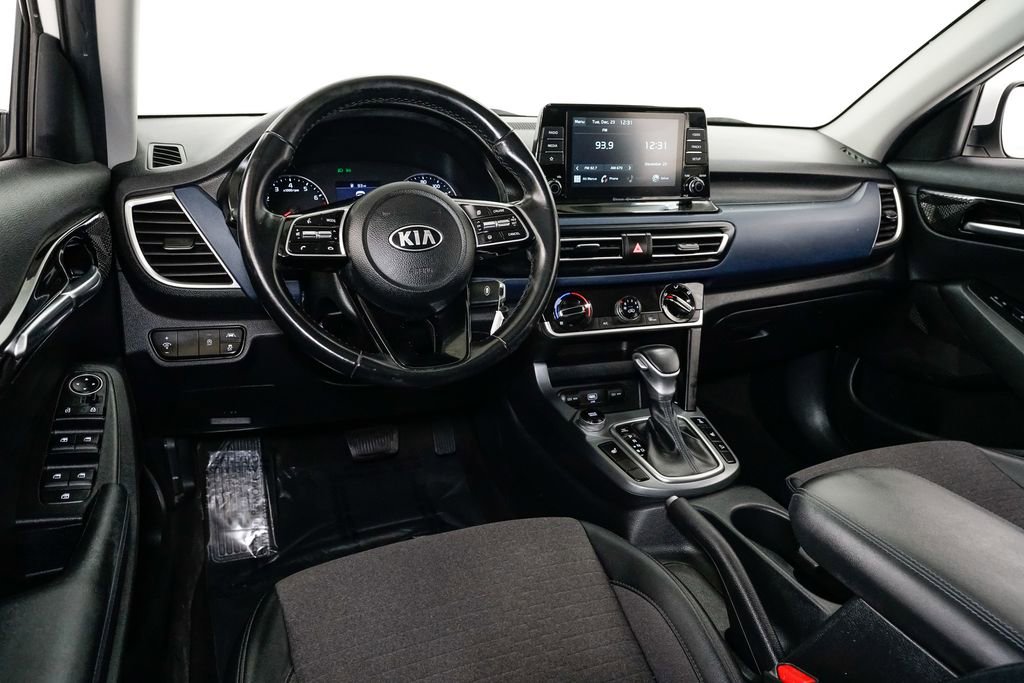 Used 2021 Kia Seltos S image 6