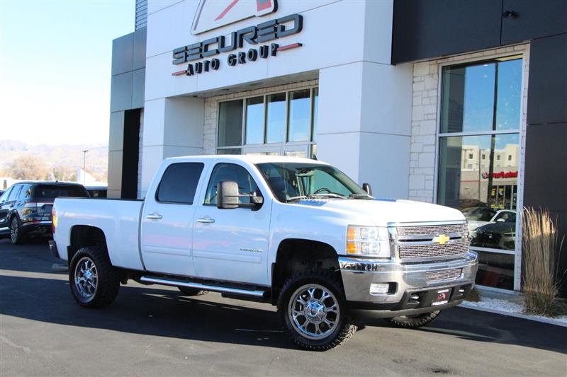 Used 2012 Chevrolet Silverado 2500 LTZ w/ LTZ Plus Package image 2