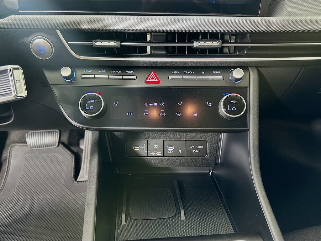 New 2026 Hyundai Sonata SEL FWD image 13
