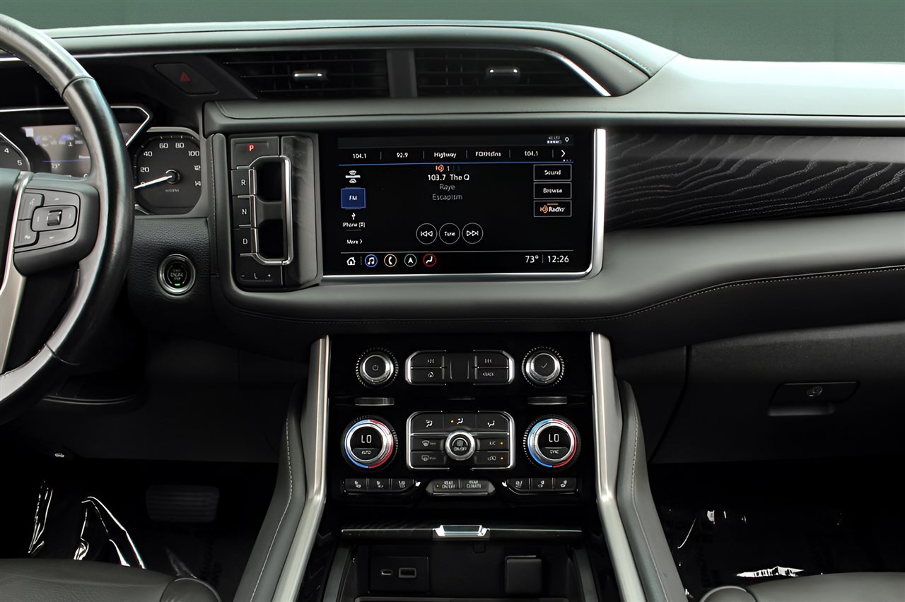 Used 2021 GMC Yukon XL Denali w/ Advanced Technology Package image 21