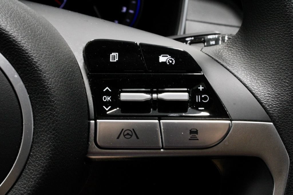 Certified 2024 Hyundai Tucson SEL FWD image 32
