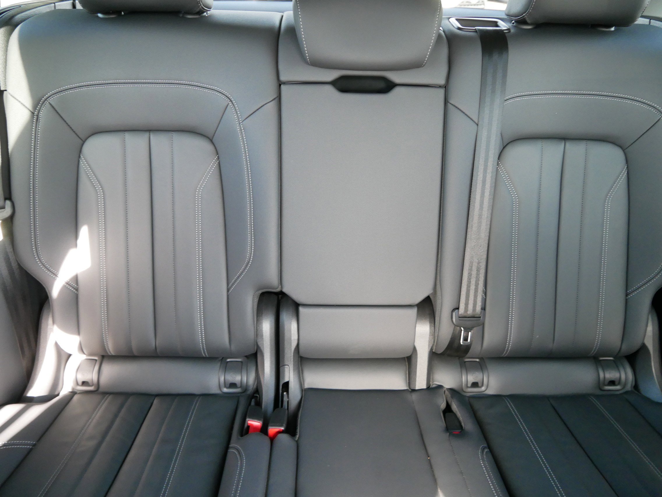 Used 2025 Audi Q5 2.0T Premium w/ Convenience Plus Package image 13