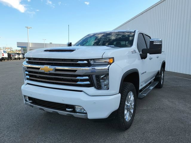 Used 2022 Chevrolet Silverado 2500 High Country w/ Technology Package image 4