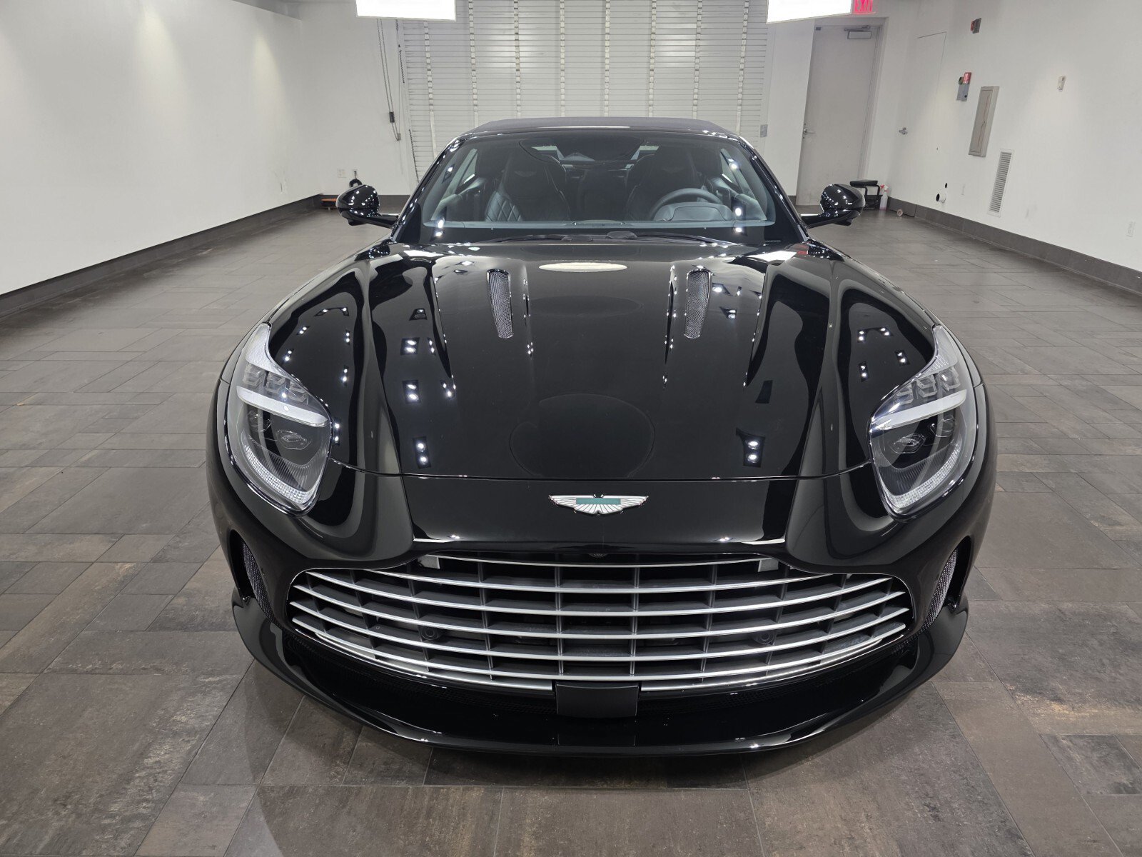 New 2026 Aston Martin DB12 Convertible RWD image 28