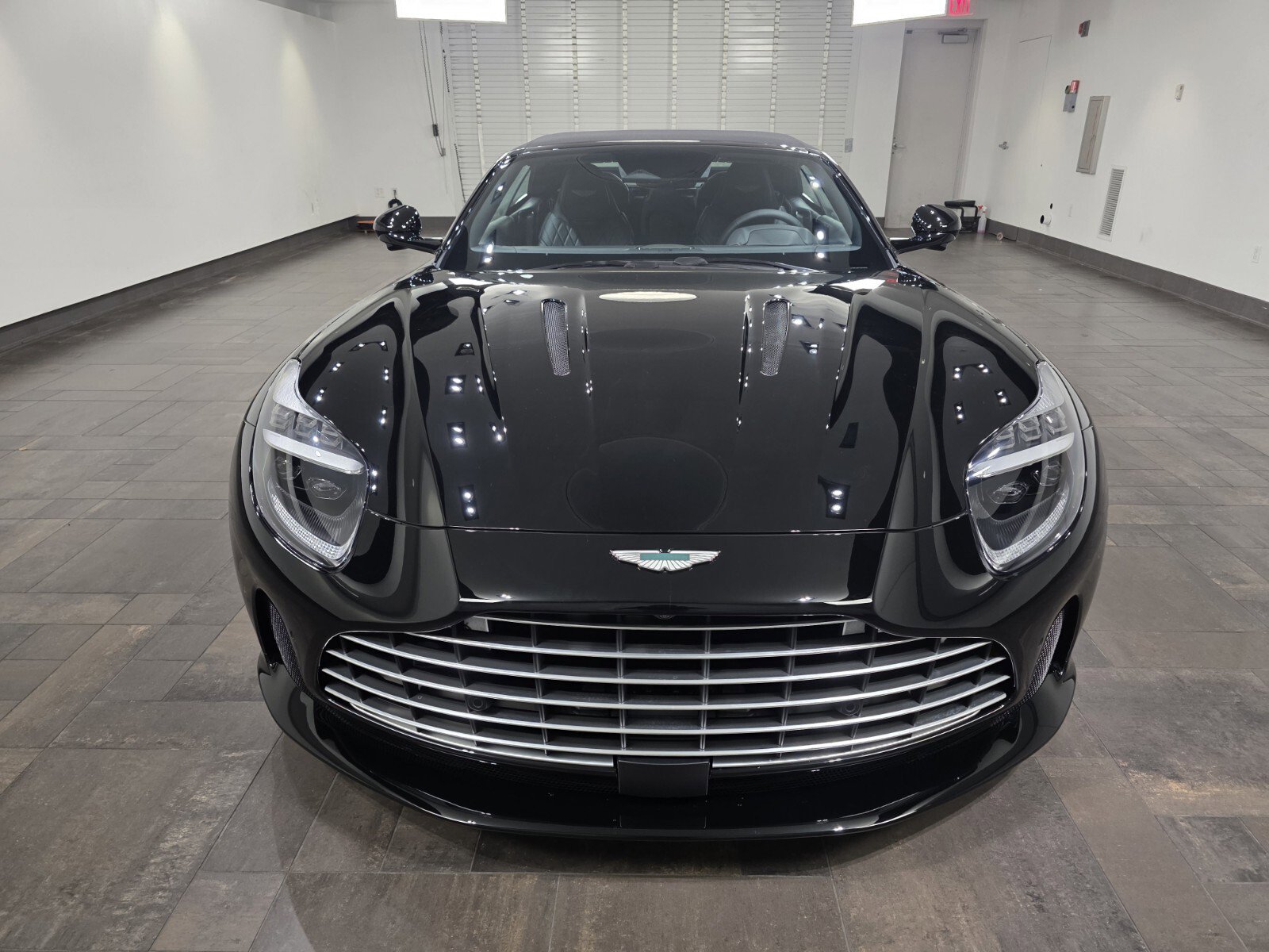 New 2026 Aston Martin DB12 Convertible image 28