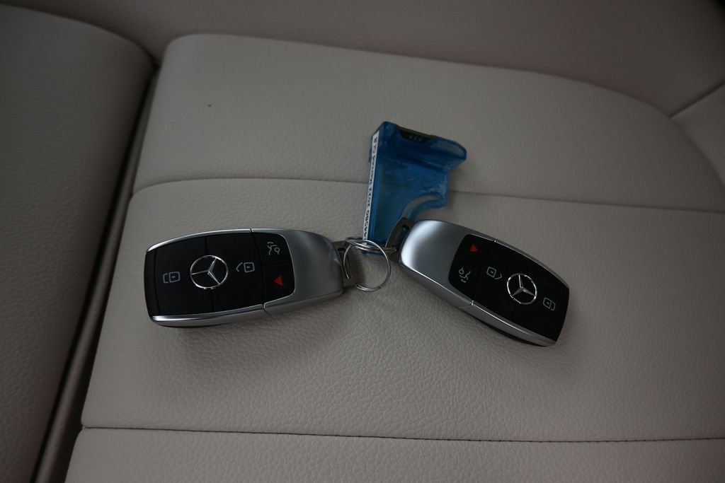 Used 2022 Mercedes-Benz GLB 250 4MATIC image 65