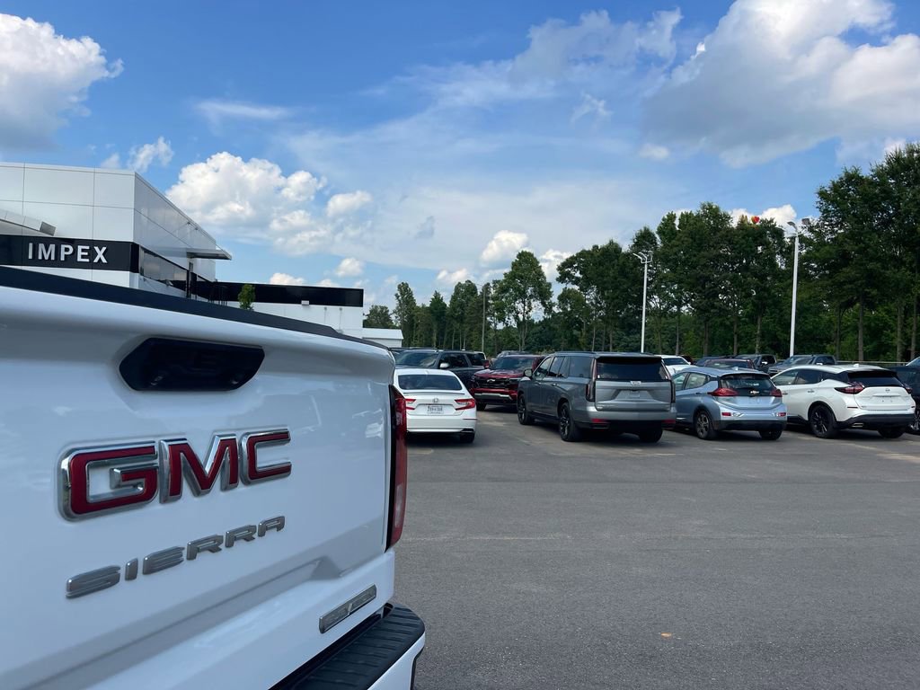 Used 2023 GMC Sierra 1500 Elevation image 29