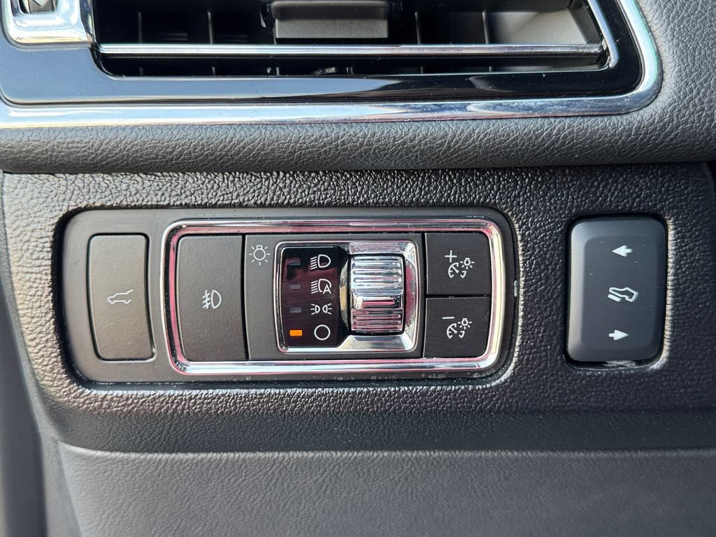 Used 2024 Lincoln Navigator L Reserve AWD/4WD image 20