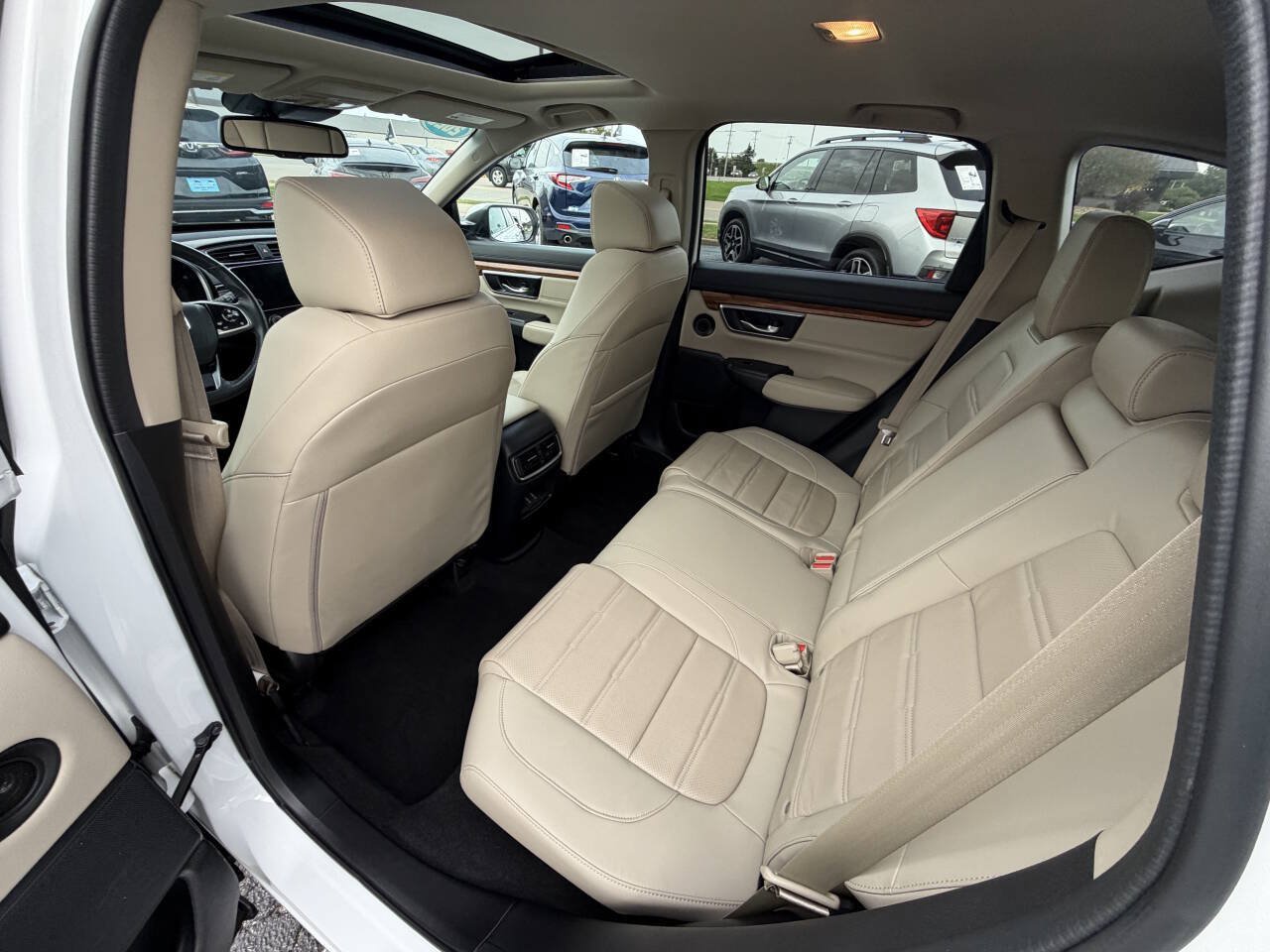 Used 2020 Honda CR-V Touring image 25