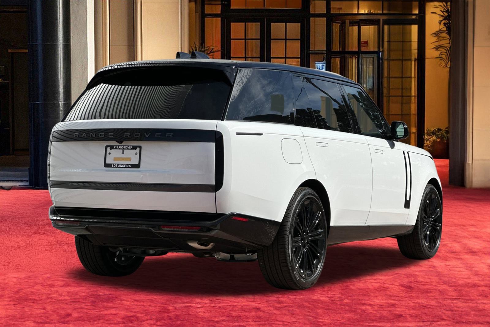 New 2026 Land Rover Range Rover Long Wheelbase SE image 10