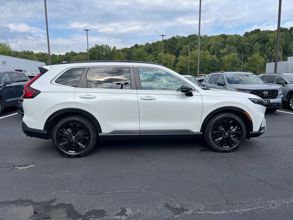 Certified 2025 Honda CR-V Sport Touring image 6