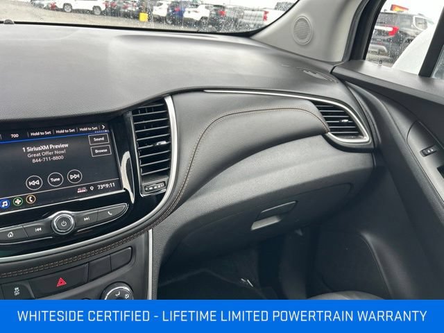 Used 2020 Chevrolet Trax LT w/ LT Convenience Package FWD image 4