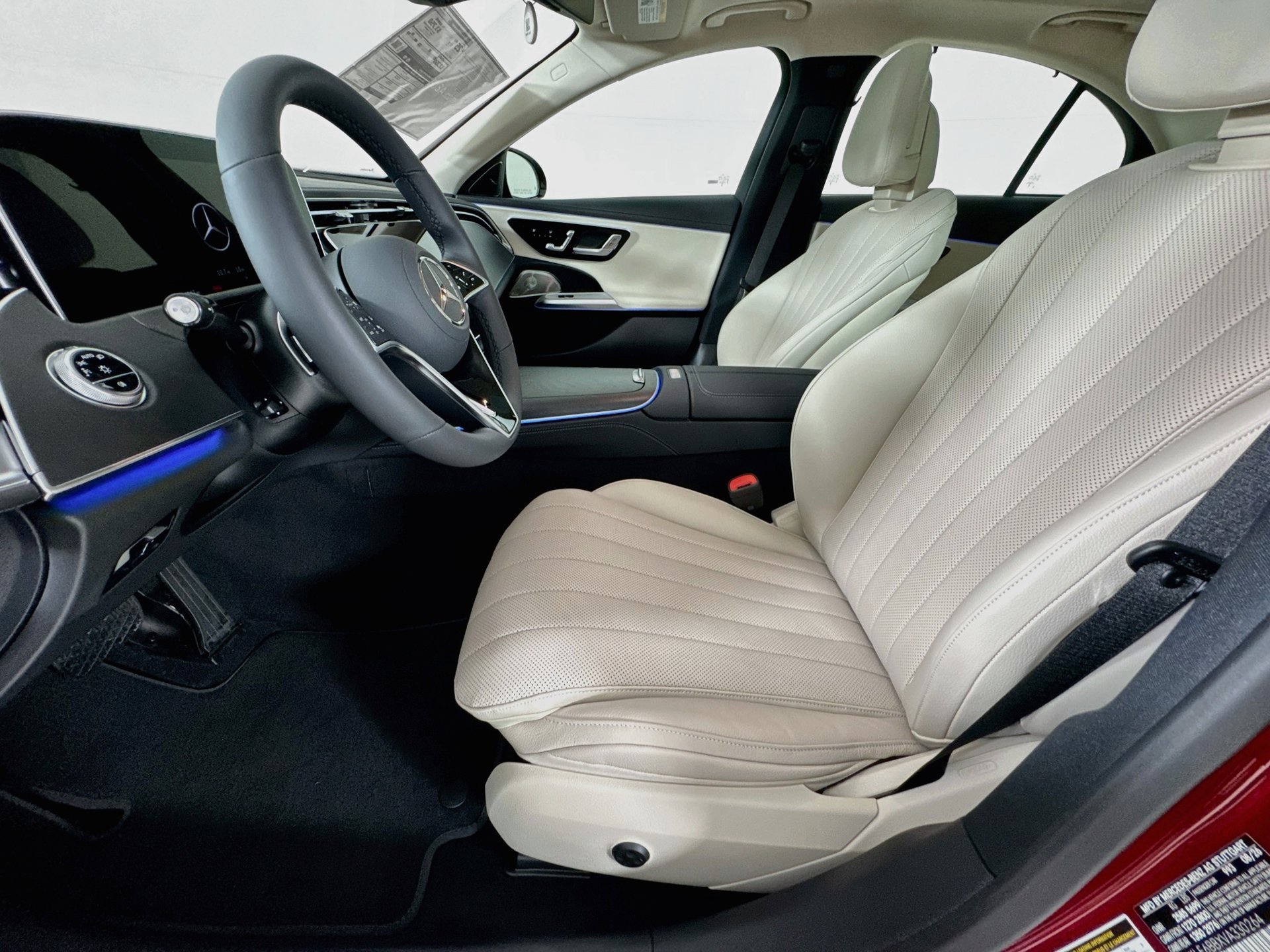 New 2027 Mercedes-Benz E 450 4MATIC Sedan image 23