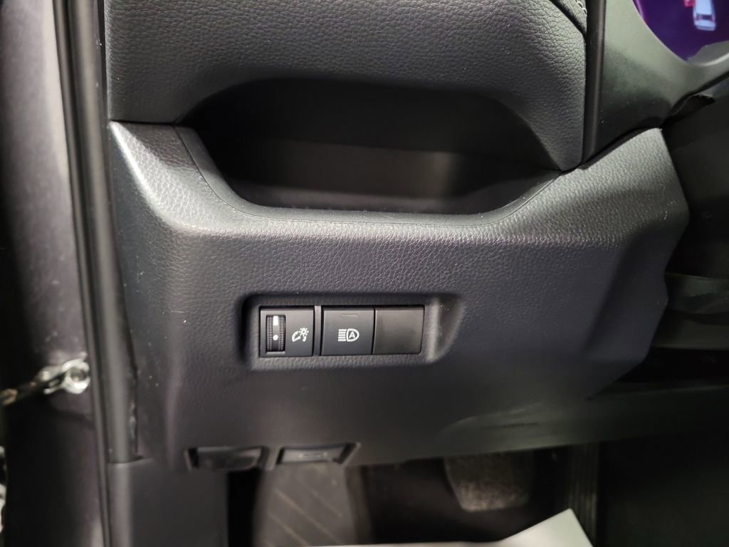 Used 2024 Toyota RAV4 LE image 21