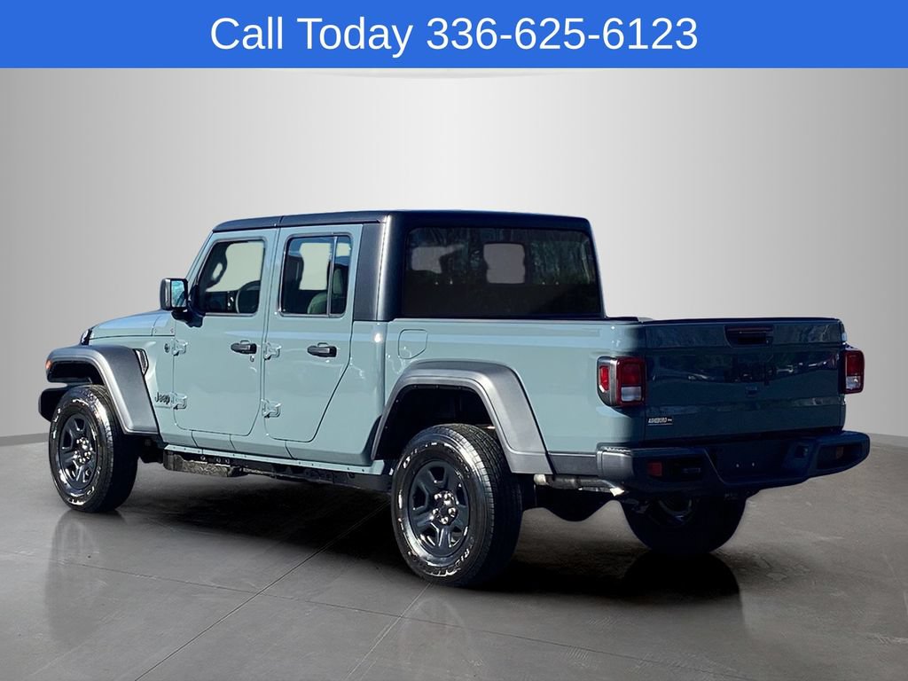 New 2026 Jeep Gladiator Sport AWD/4WD image 3