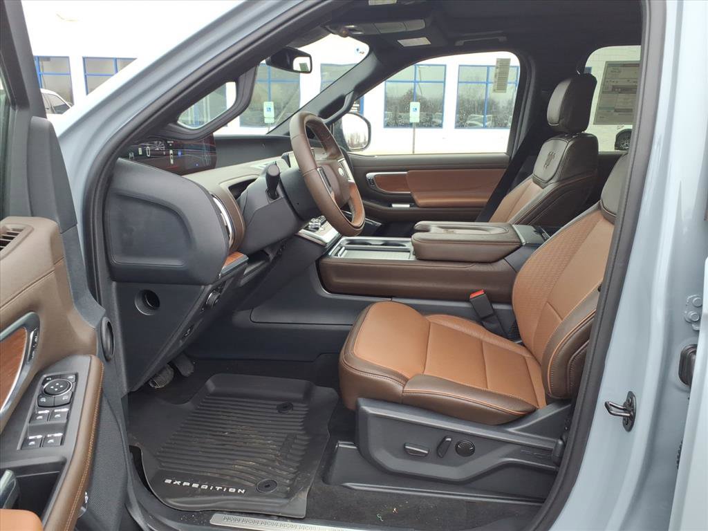 New 2025 Ford Expedition King Ranch AWD/4WD image 7