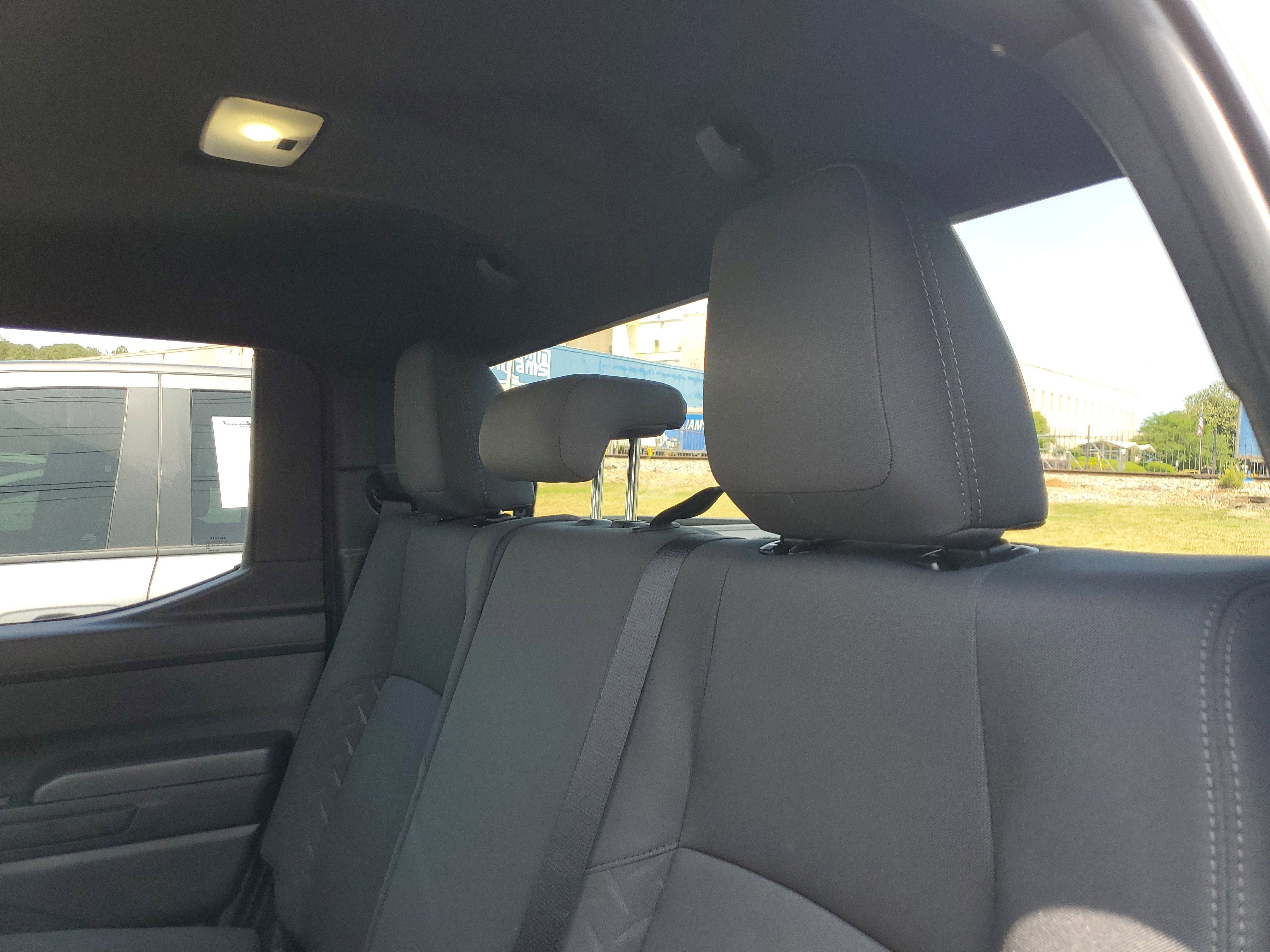 Used 2025 Toyota Tacoma SR w/ SR Upgrade Package AWD/4WD image 9