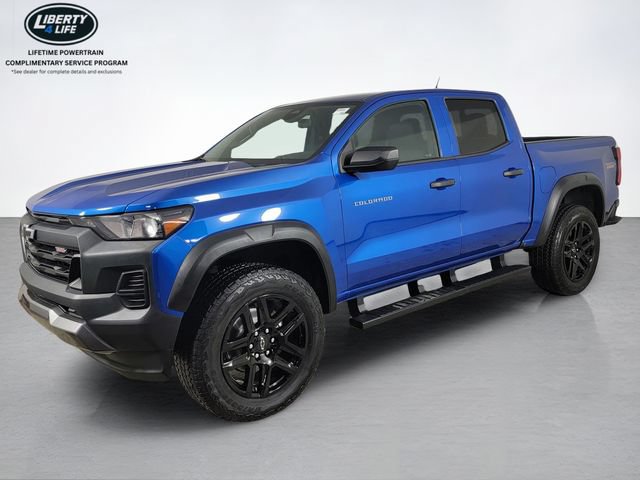 Used 2024 Chevrolet Colorado Trail Boss AWD/4WD image 7